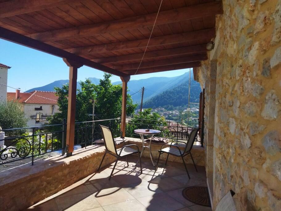 Tsolakis Luxury House Leonídion Exterior foto