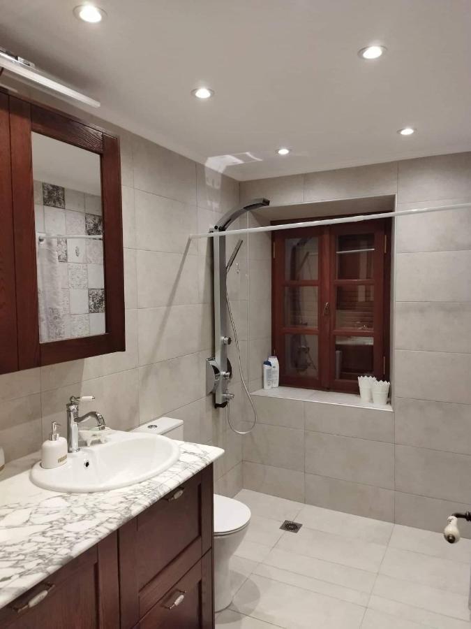 Tsolakis Luxury House Leonídion Exterior foto
